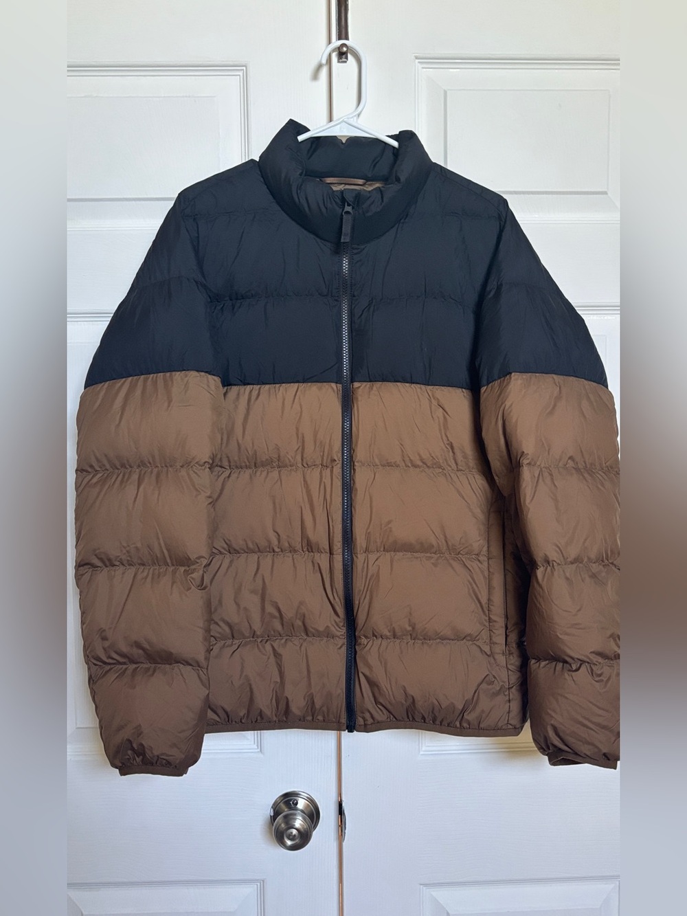 Uniqlo Ultra Light Down Mens L Brown Black Colorblock Puffer Jacket